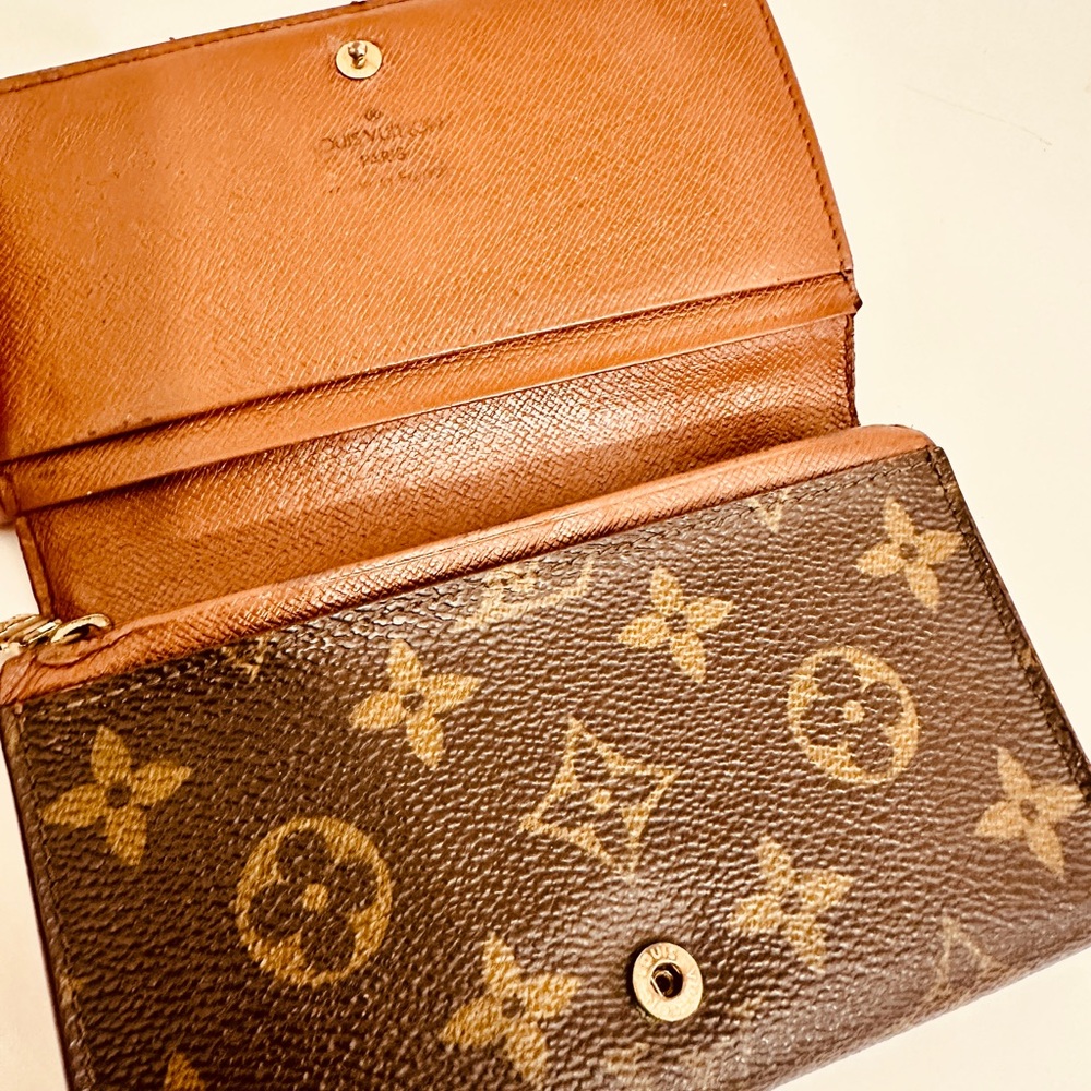 Louis Vuitton Brown Monogram Bifold Wallet - Picture 7 of 13